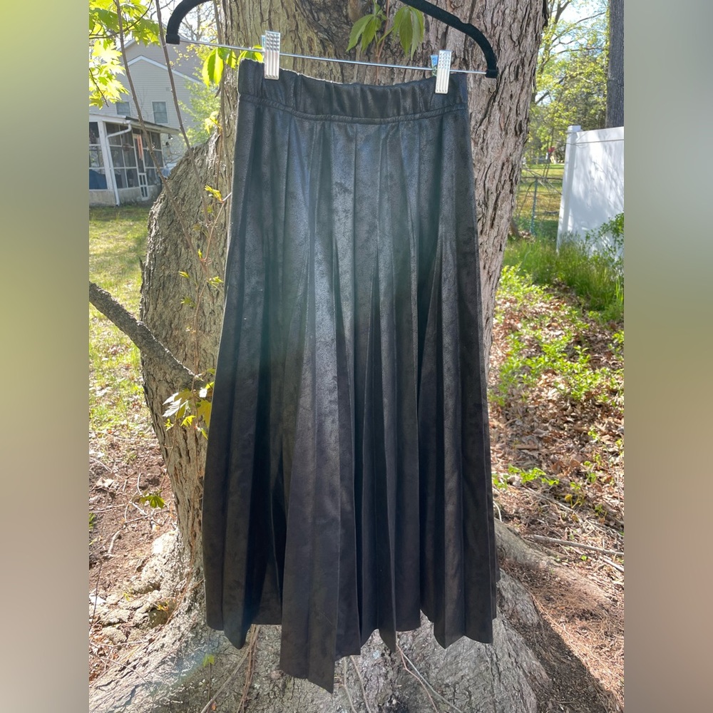 Street Faux-Leather Maxi Pleated Skirt